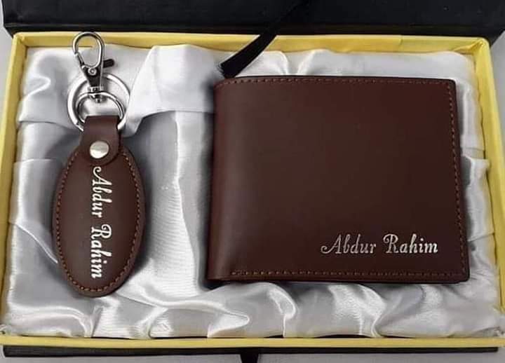 Customized Name Engraved Wallet keychain (brown)
