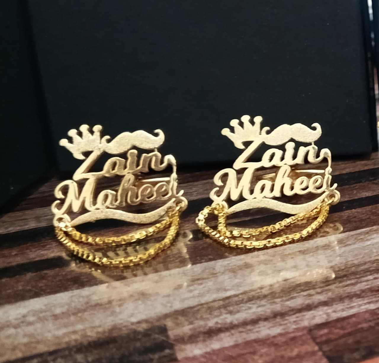 Mustache , Crown  Cufflinks